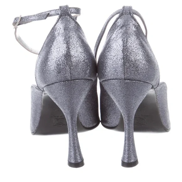 Dolce & Gabbana Silver Glitter round toe pumps! - Picture 3 of 17